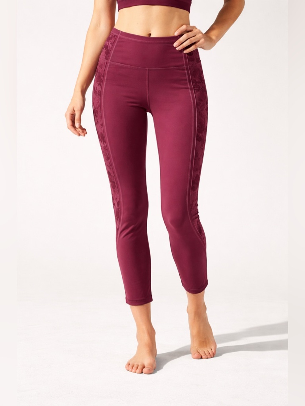 LULULEMON Flocked Wunder Under High Rise Crop Bahrain Leggings Sz 4 EUC